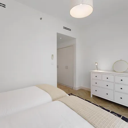 Maison Privee - Blissful Living With Dubai Marina Waterfront Views Экстерьер фото
